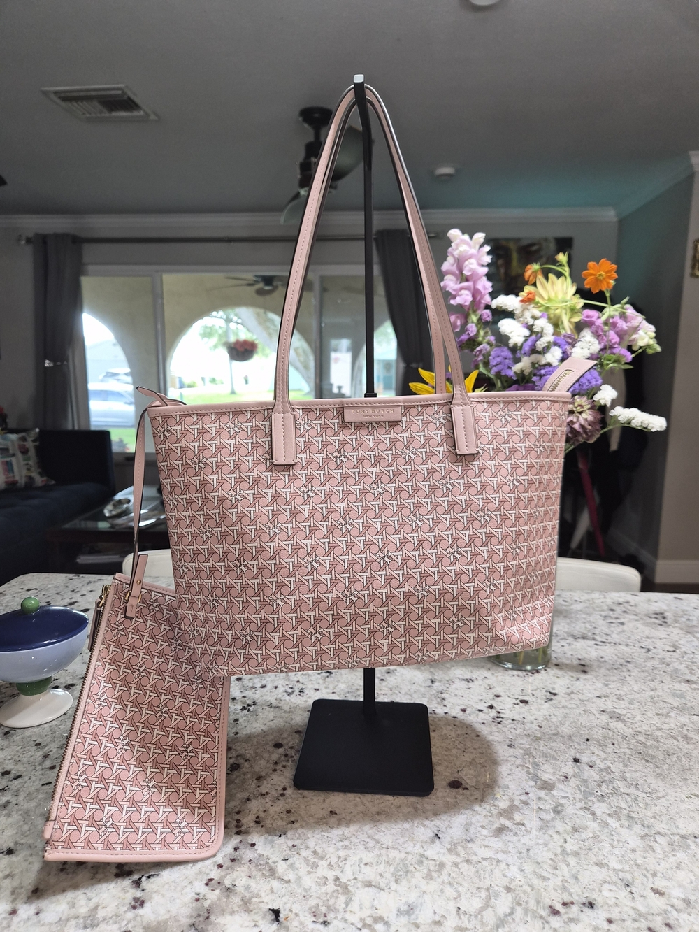 Tory Burch Ever-Ready Small Tote Pink Monogram Coated Canvas Bag Pouch Set